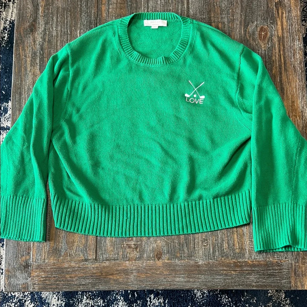 LOVE Crewneck Sweater in Emerald Green Golf Clubs